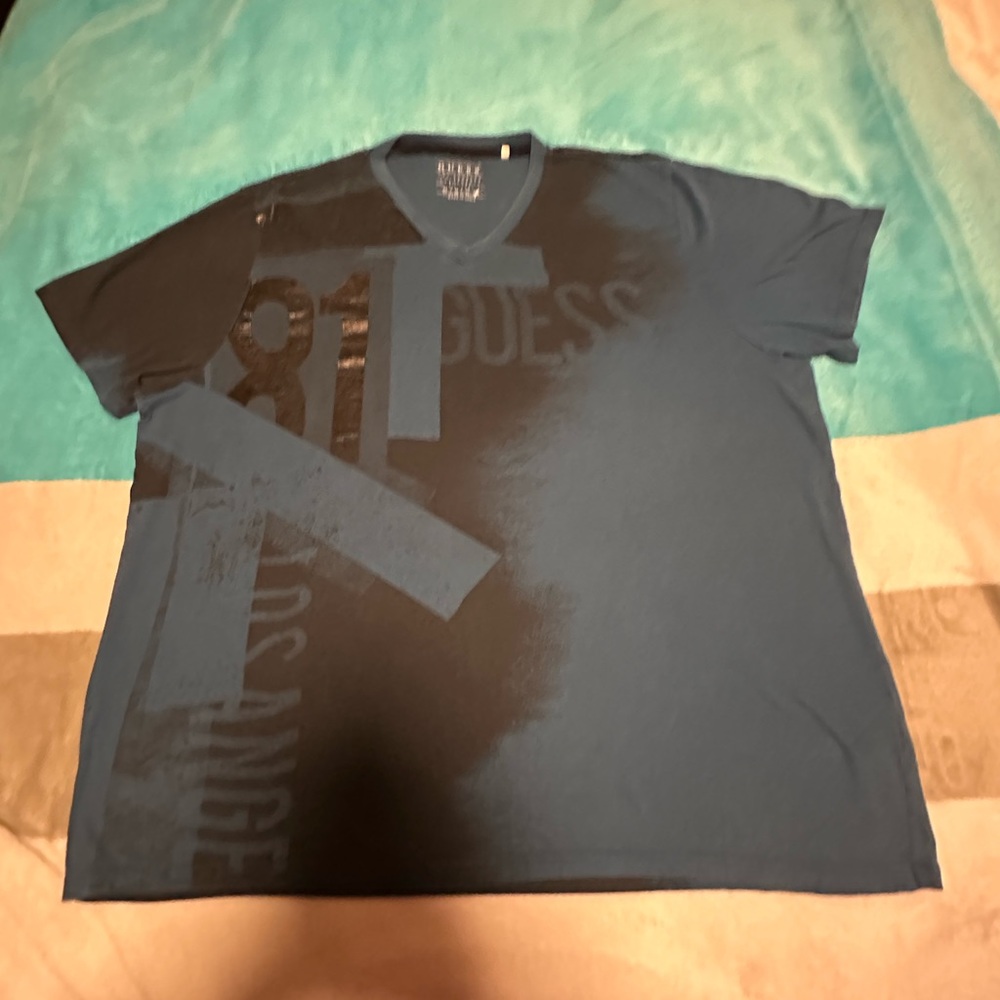 Guess Charcoal Graphic Tee
